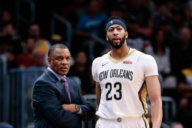 篮球NBA官方更新伤病名单，多支球队受影响